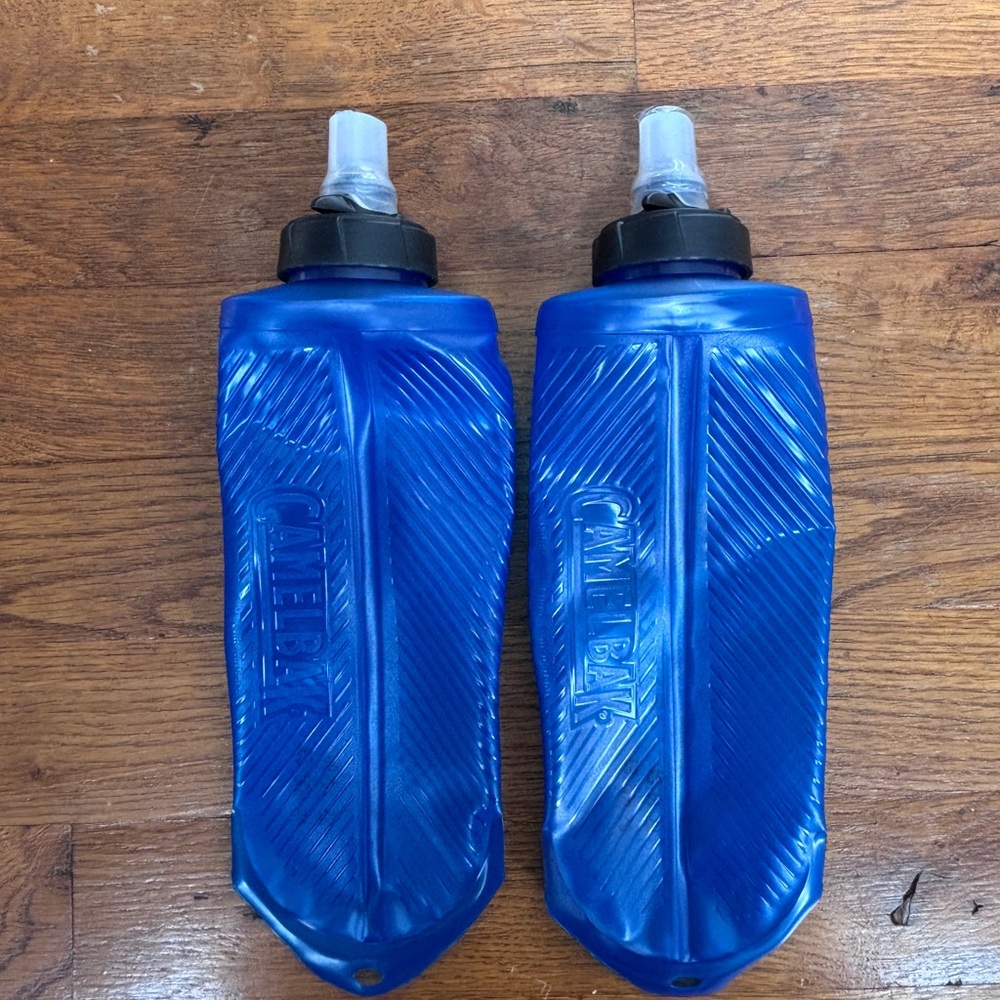 CamelBak Blue Hydration Vest Bottles
